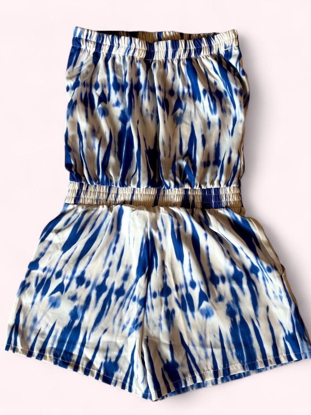 Tie-Dye Strapless Beach Romper 🌊 - Picture 3 of 4